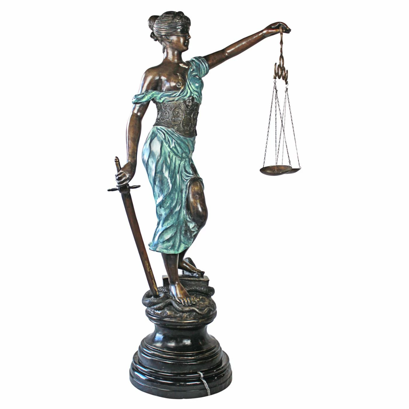 Buy ๐คฉ Other Garden Statues Design Toscano Themis Blind Justice Giant Garden Statue ๐ 4 Buy ๐คฉ Other Garden Statues Design Toscano Themis Blind Justice Giant Garden Statue ๐ - Image 2