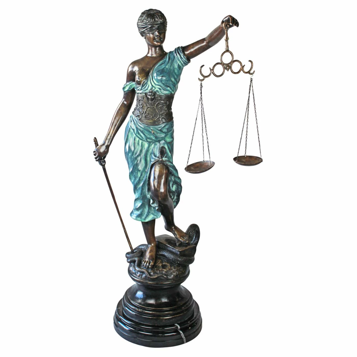 Buy ๐คฉ Other Garden Statues Design Toscano Themis Blind Justice Giant Garden Statue ๐ 3 Buy ๐คฉ Other Garden Statues Design Toscano Themis Blind Justice Giant Garden Statue ๐